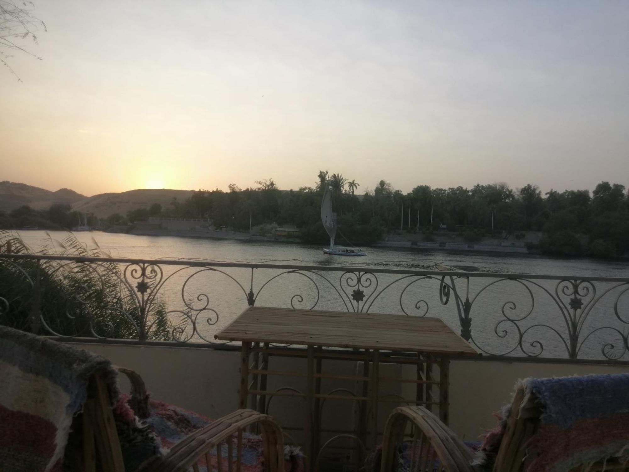 Nubian Bride Guest House Асуан Екстериор снимка